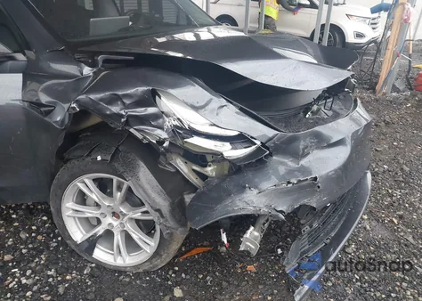 2023 Tesla Model Y Awd/Long Range Dual Motor All-Wheel Drive z USA, uszkodzony, nr VIN 7SAYGDEE3PA140727